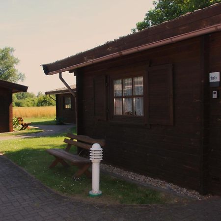 Abb Sportcenter Gaensefurth, Doppelzimmer Ohne Kueche, Standard Doppelzimmer Mit Kueche Hecklingen  Exterior photo