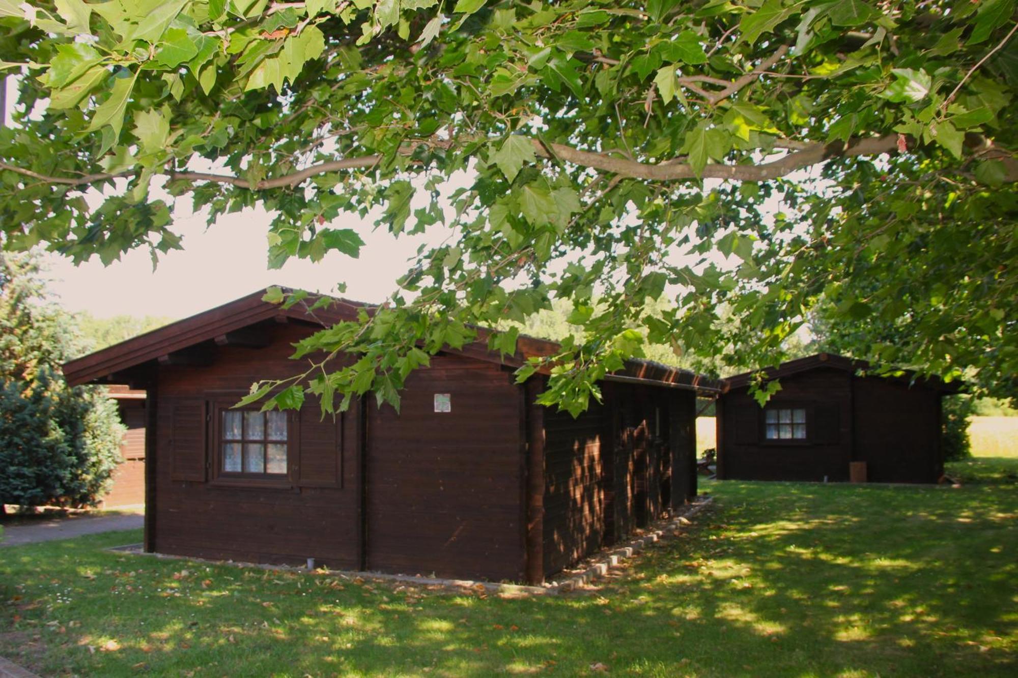 Abb Sportcenter Gaensefurth, Doppelzimmer Ohne Kueche, Standard Doppelzimmer Mit Kueche Hecklingen  Exterior photo